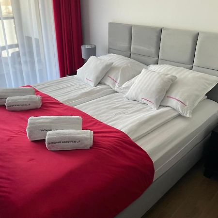 Apartament Kasprowicza โควอบเซก ภายนอก รูปภาพ